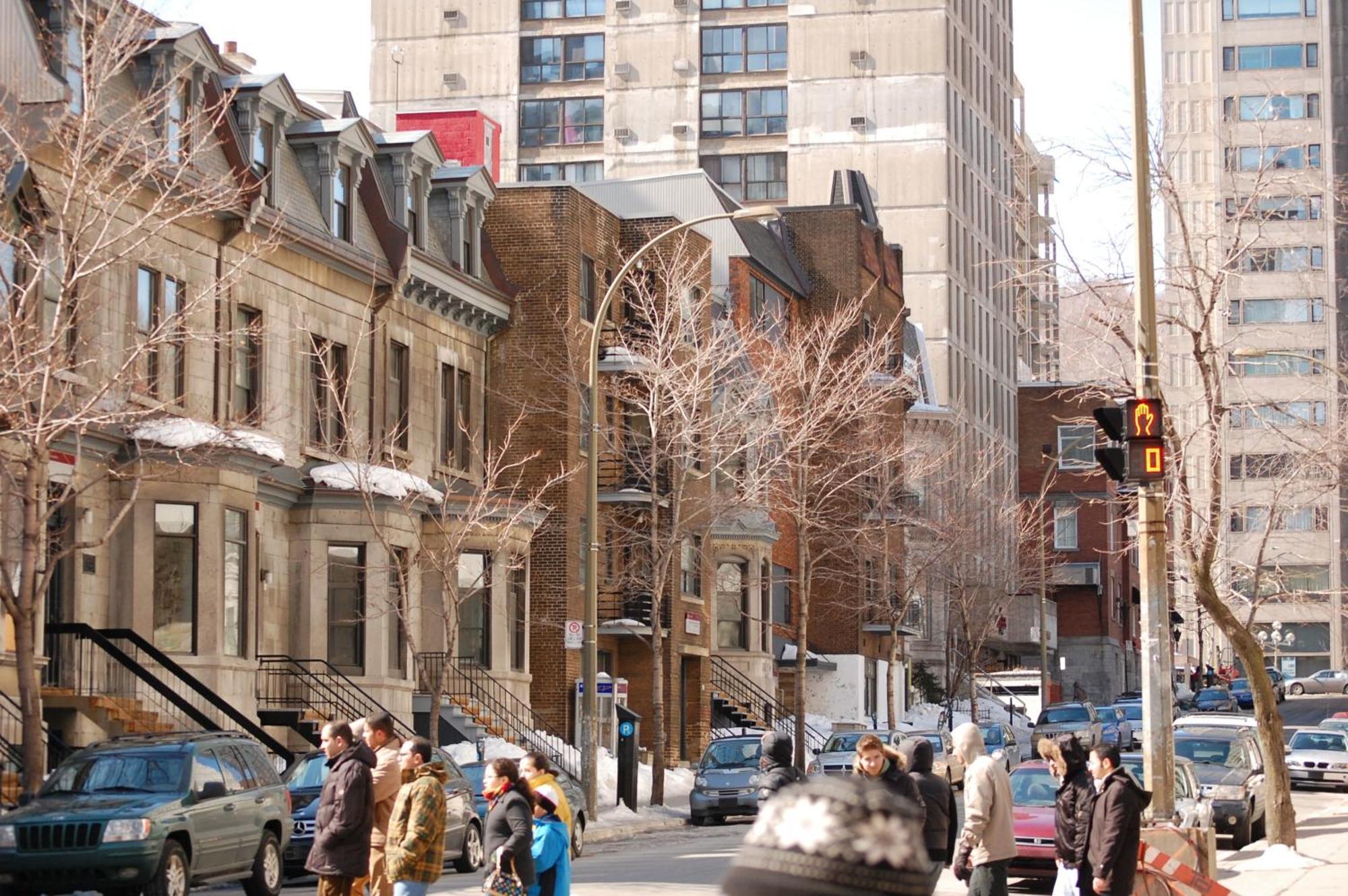 Sky Rocket Downtown Mtl *