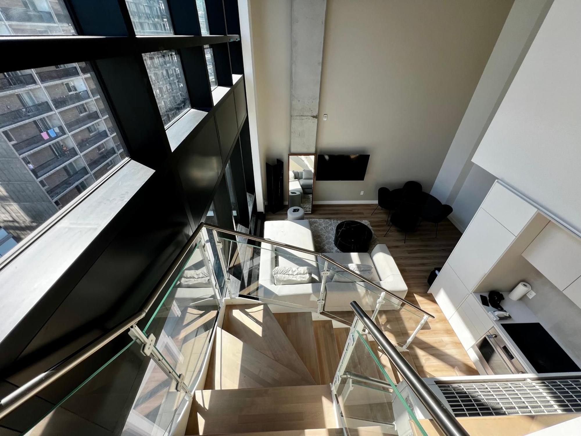 Sky Rocket Downtown Mtl Apartment