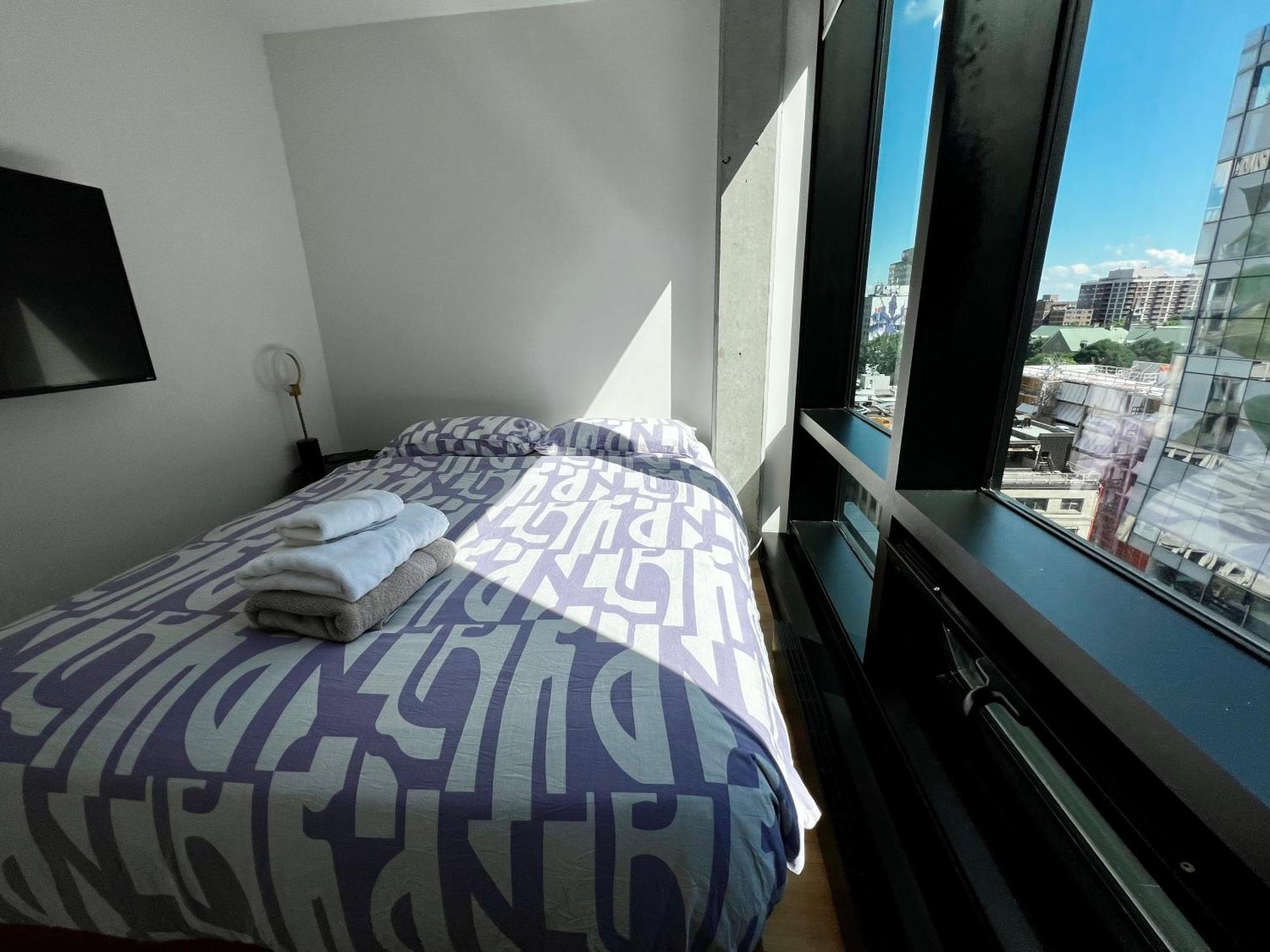 Sky Rocket Downtown Mtl Apartamento Montreal